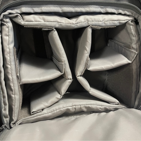 Lowepro Photo Hatchback Camera Bag - Picture 7 of 16